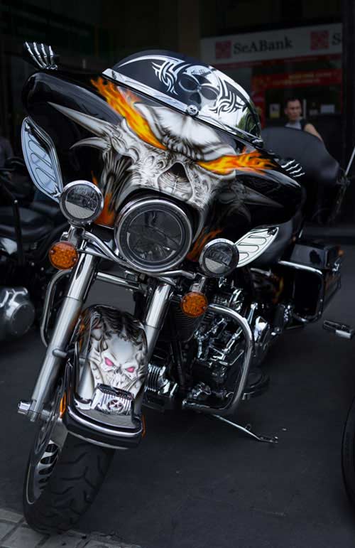 Dàn Harley-Davidson khủng trên phố Sài Gòn - 7