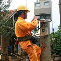 Tin tức trong ngày - Tăng giá điện từ 1/8