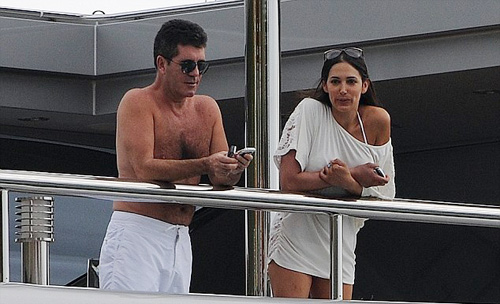 “Trùm” Simon Cowell làm vợ bạn có bầu - 6