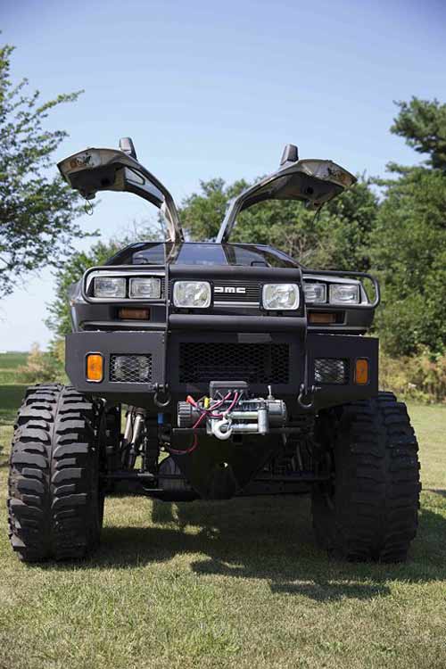 Những siêu phẩm ‘độ’ từ DMC-12 - 13