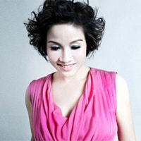 Ca nhạc - MTV - Mỹ Linh: Không quan tâm đến “hot girl” cởi đồ