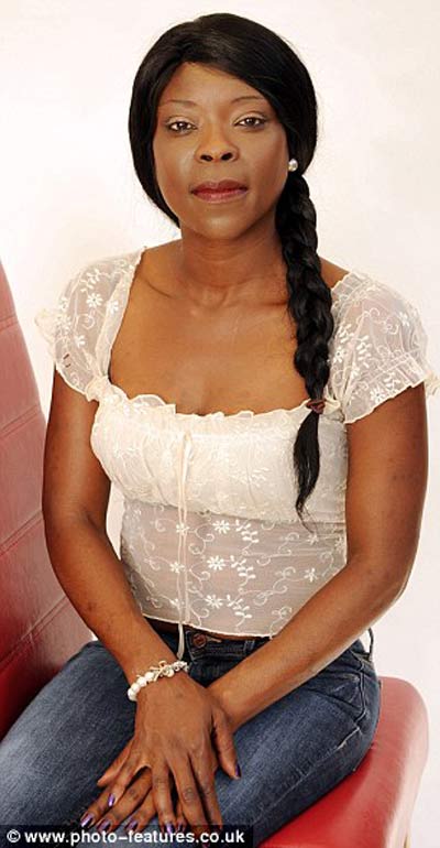 Người phụ nữ khổ vì...không được già - 2