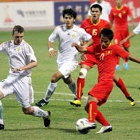 Nên chuyển World Cup về Việt Nam?