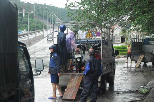 Quảng Ninh thiệt hại 10 tỷ đồng vì bão - 7