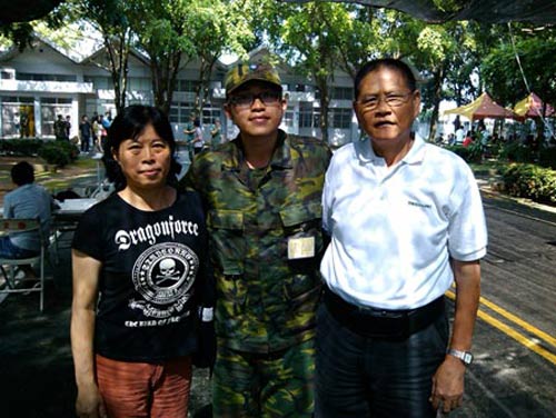 Đài Loan: Biểu tình lớn chống ngược đãi lính - 2