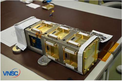 Phóng vào không gian vệ tinh siêu nhỏ VN - 2