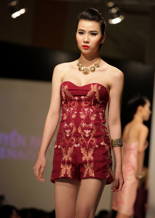 Trải nghiệm thú vị với 12 NTK Việt trẻ - 14