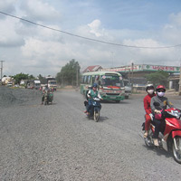 Tin tức trong ngày - Quốc lộ 51: Đào xới rồi... để đó