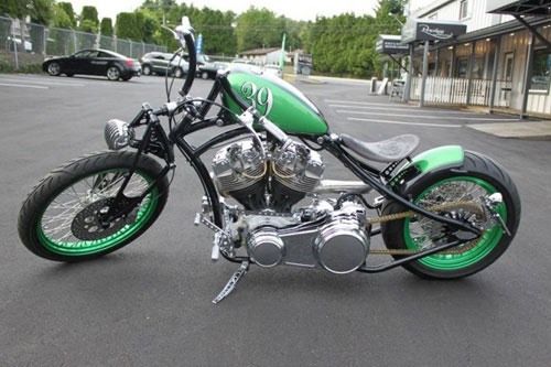 Xe chopper độ mảnh mai nhưng mạnh mẽ - 2