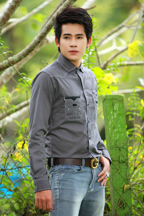 Vẻ thư sinh của DV Cổng mặt trời - 11