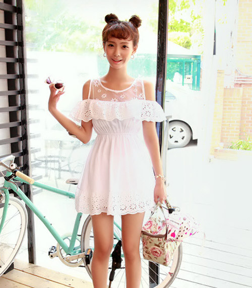 Áo cut-out khoe trọn bờ vai ngọt ngào - 17