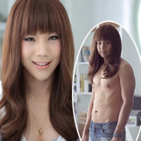 Xu hướng thời trang - Quảng cáo hút khách nhờ "chiêu" giả gái