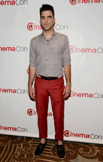 Khi quý ông quần đỏ, quần hồng! - 13