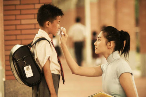 Video: Thương xót cậu bé mất cha - 6