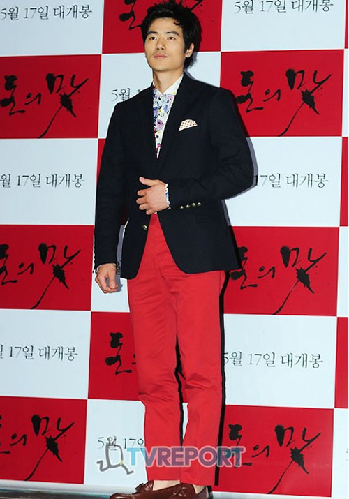 Khi quý ông quần đỏ, quần hồng! - 5