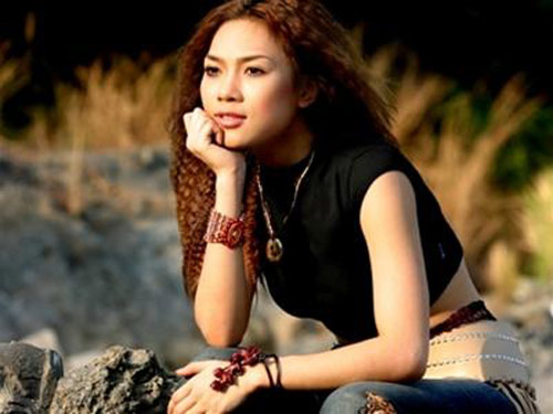 9 sao Việt đình đám lép vế trước hotboy - 11