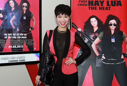"Gái hư Vbiz" gây chú ý - 5