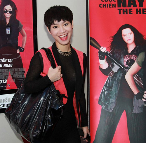 "Gái hư Vbiz" gây chú ý - 2