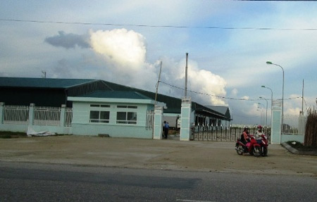 Hơn 70 công nhân nhập viện sau bữa cơm trưa - 2