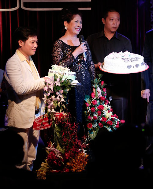 Hà Hồ mừng sinh nhật tiền bối - 3
