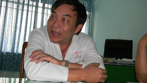 Trẻ suýt bị chôn sống: BV giải trình - 2