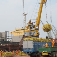 Tài chính - Bất động sản - DNNN nộp 19.000 tỷ đồng thuế/tháng