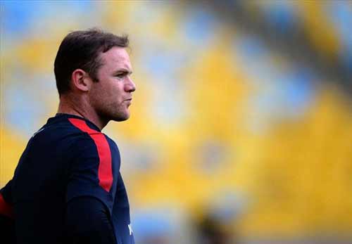 Huyền thoại MU phản đối bán Rooney - 1