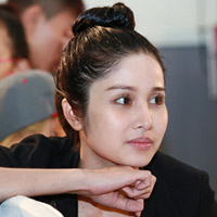 Người mẫu - Hoa hậu - Mặt mộc thu hút của vợ Phan Thanh Bình