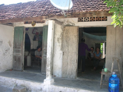 Ngư dân nhường nhau cơ hội sống - 3