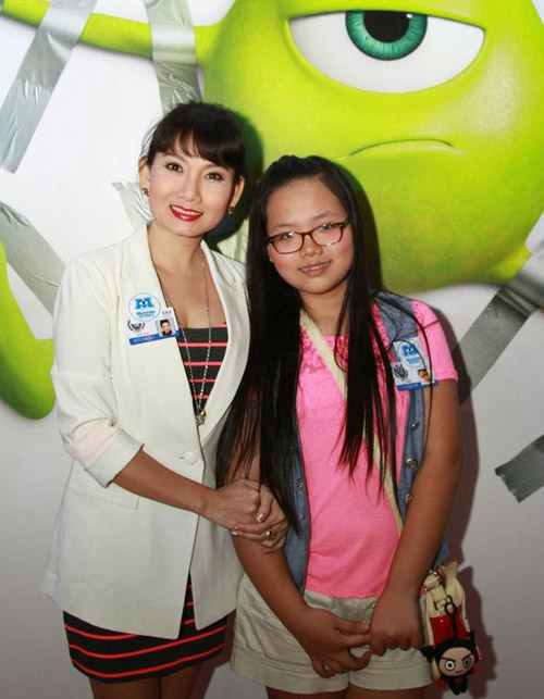 Sao Việt tinh nghịch đi xem phim - 4