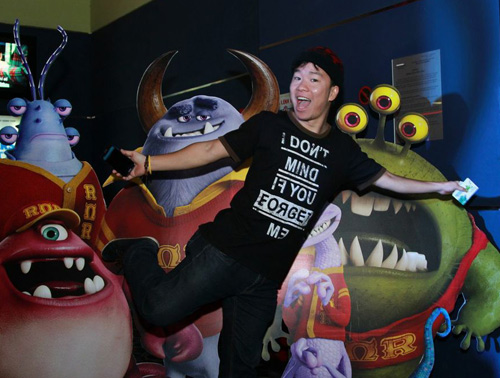 Sao Việt tinh nghịch đi xem phim - 12