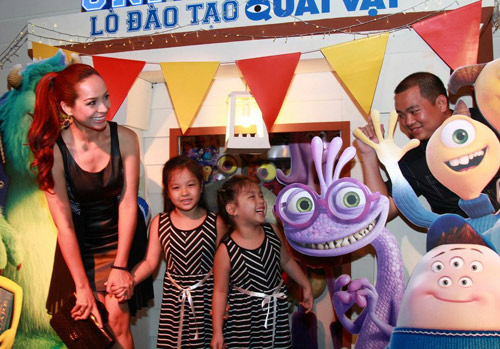 Sao Việt tinh nghịch đi xem phim - 14