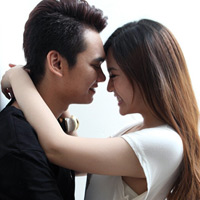 Ca nhạc - MTV - Khắc Việt đóng cặp với hotgirl