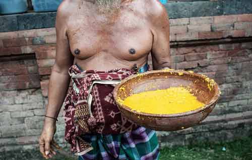 Kỳ quặc 2 lễ hội quất người tóe máu - 9