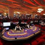 Tin tức trong ngày - Thí điểm cho người Việt vào casino đánh bạc