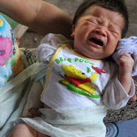 Tin tức trong ngày - BV đỡ đẻ gãy tay: Bồi thường hay hỗ trợ?