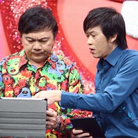 - Hoài Linh méo mặt vì Facebook