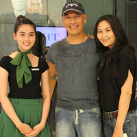  - Sao Hollywood đến VN ra mắt Lửa phật