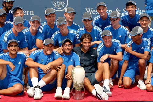 Nadal tái lập kỳ tích của Djokovic - 1