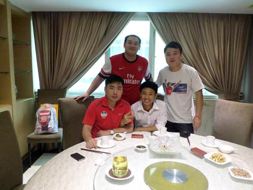 Running Man bị fan Trung Quốc “quây" - 3