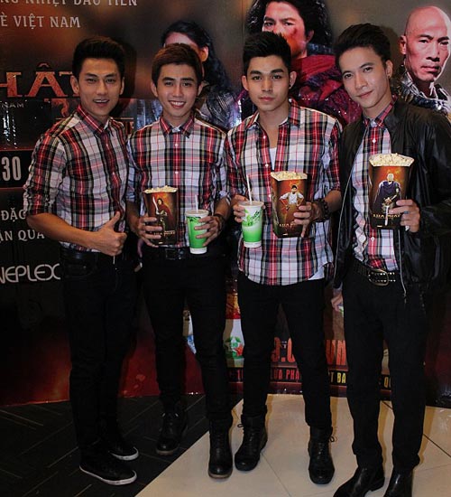 Vân Ngô, Hà Tăng làm "nóng" Lửa Phật - 10