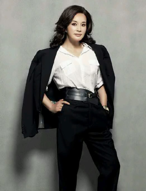 Lộ ảnh chồng thứ 4 của Lưu Hiểu Khánh - 16