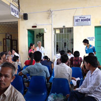 Tin tức trong ngày - Vụ "nhân bản" xét nghiệm: Khởi tố 10 bị can