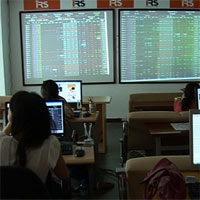 Tài chính - Bất động sản - TTCK 20/8: Hai chỉ số chính nhuộm sắc đỏ