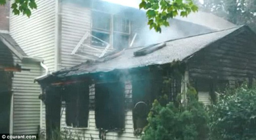 Đêm kinh hoàng của gia đình giáo sư (Kỳ 5) - 3