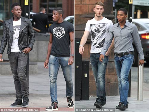 Rooney vui vẻ dự tiệc cùng MU - 5