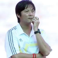 Bóng đá - HLV Huỳnh Đức không tin XMXT.SG bỏ giải