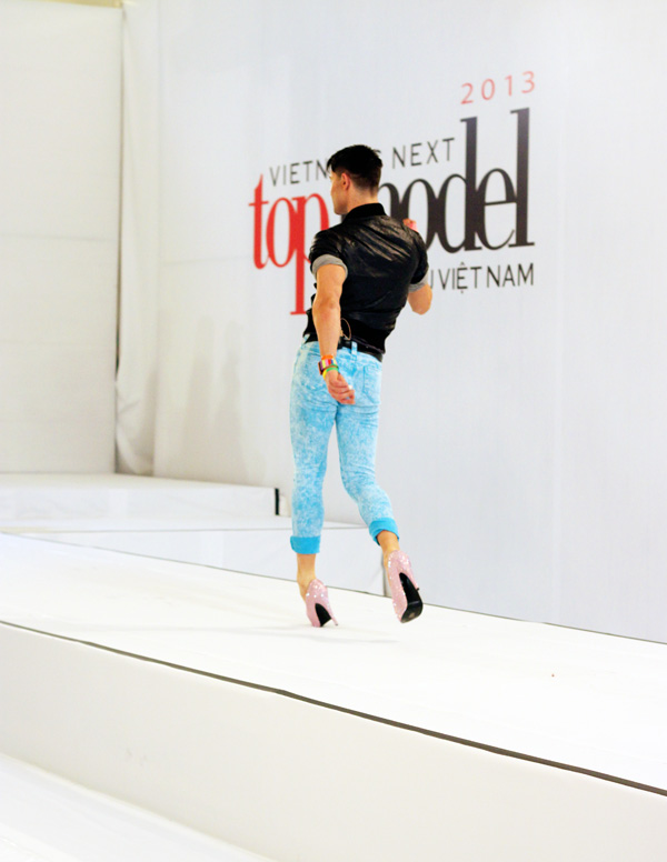 Vietnam’s Next Top Model có đất cho gay? - 8