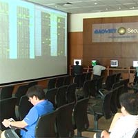 Tài chính - Bất động sản - TTCK 21/8: VN-Index suýt mất mốc 500 điểm