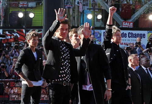 70.000 fan "cuồng nộ" đón One Direction - 6